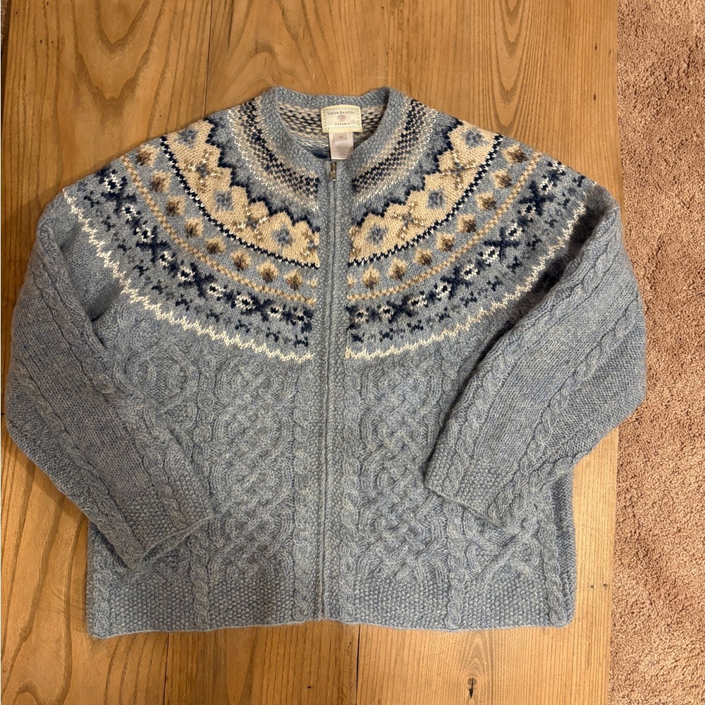 Susan Bristol Blue and Cream Patterned Cardigan